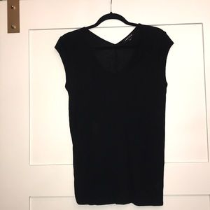 Back scoop neck